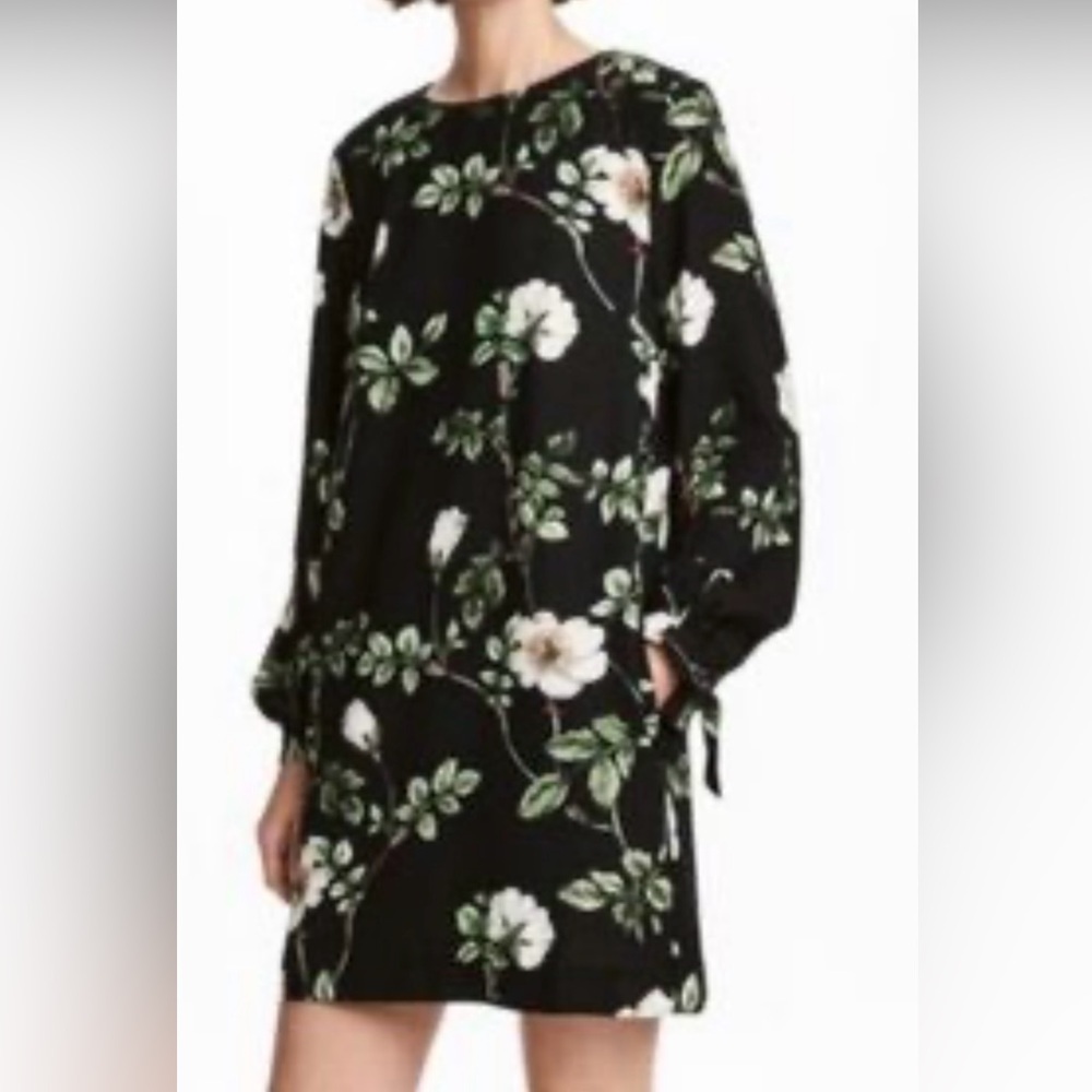 H&M women’s black Floral Black Dress size 10